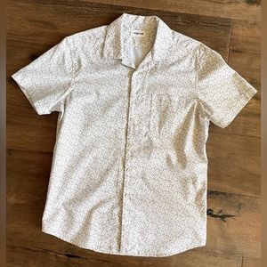 Taylor Stitch The Short Sleeve Hawthorne in California Poppy Size M 40